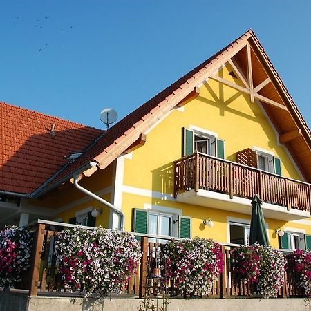 Weingut-Gaestehaus Birnstingl Gamlitz Szoba fotó